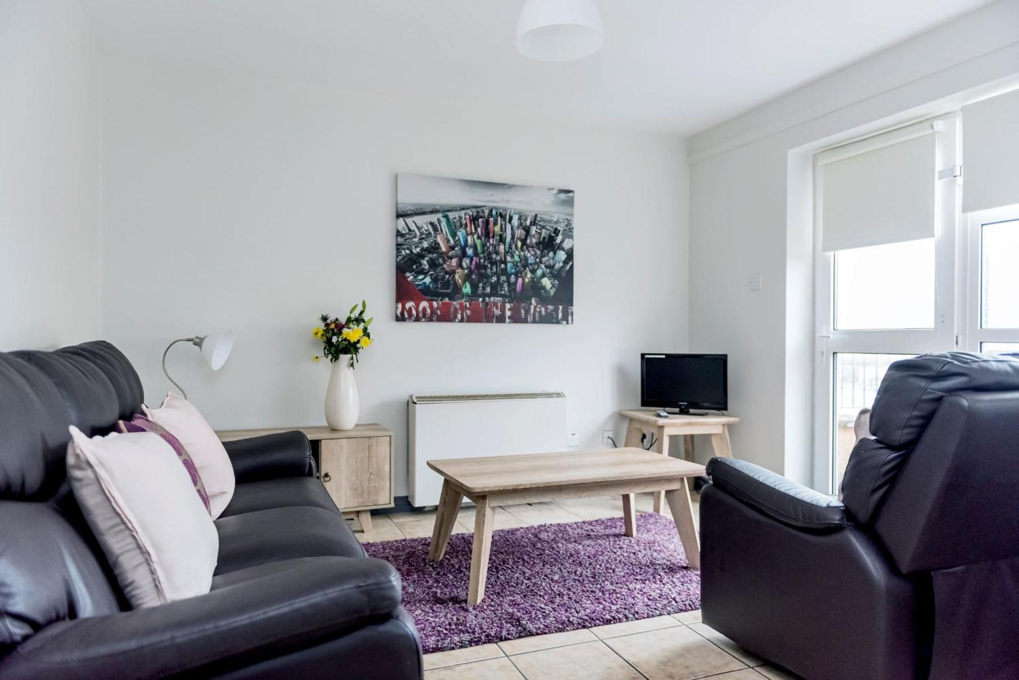 Marine Court Ground Floor Apartment بوندوران المظهر الخارجي الصورة